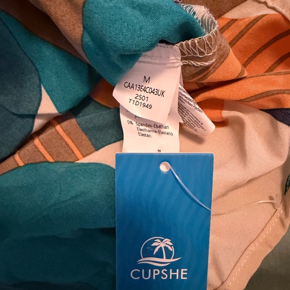 Cupshe Teal and Orange Abstract Geo Patterned Romper - Picture 2 of 4